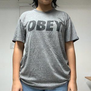 OBEY T-shirt